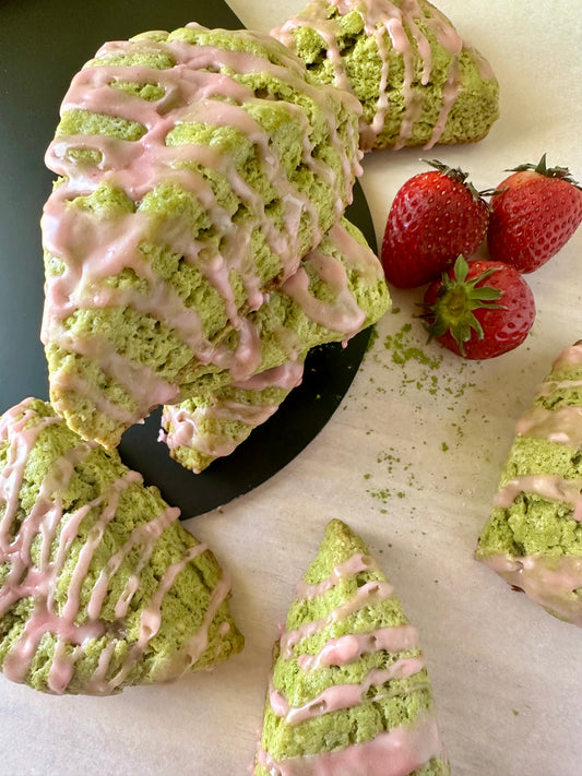 Strawberry Matcha Scones - 4 Pack