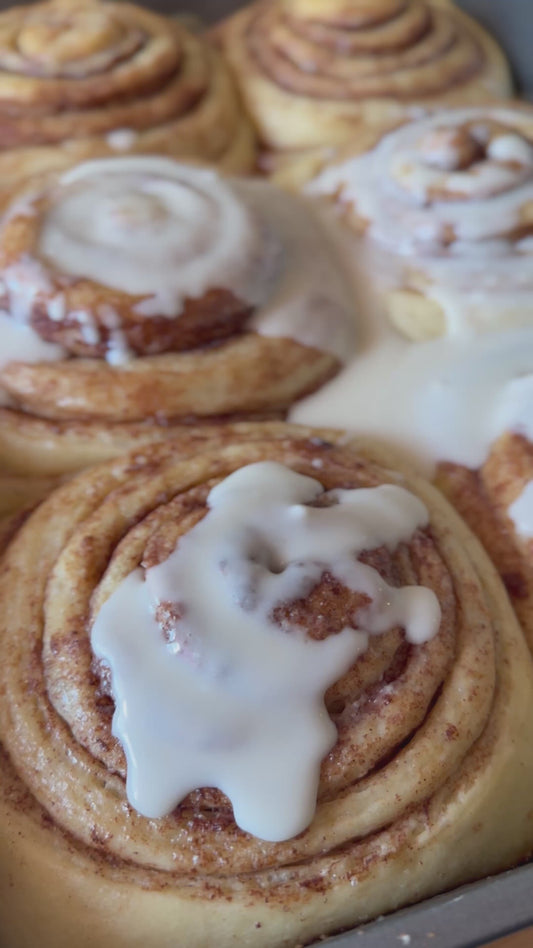 PREORDER NOW CLOSED- CHRISTMAS CINNAMON ROLL PREORDER